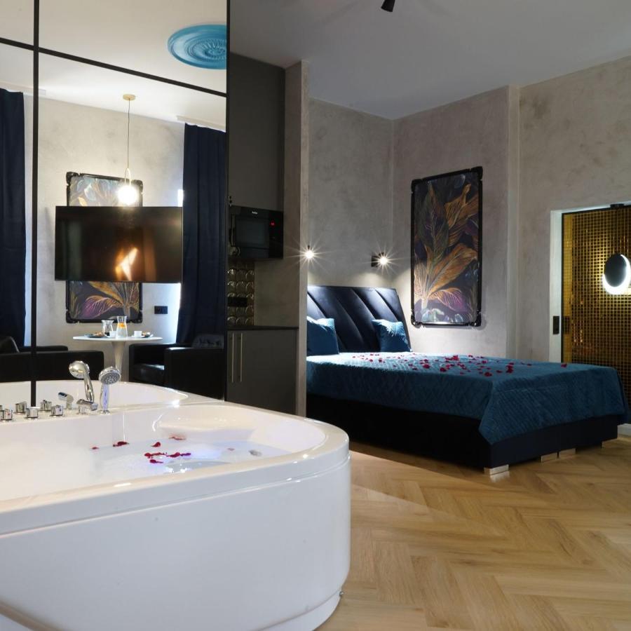 Apartament Z Jacuzzi W Sercu Krakowa Extérieur photo